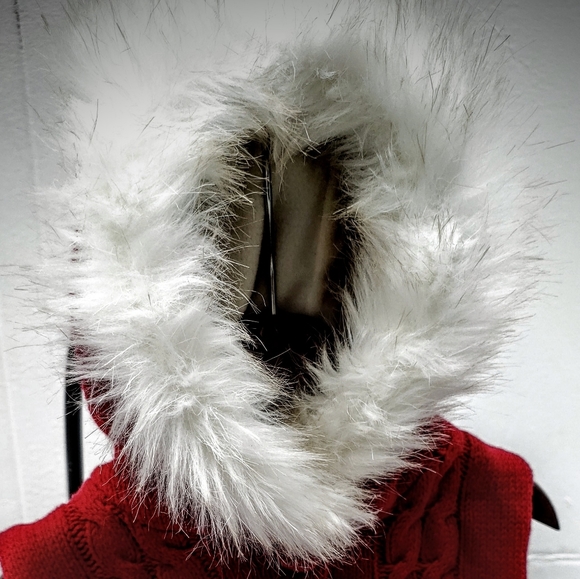 VINTAGEGYMBOREE BABY BOY HOLIDAY RED CABLE KNIT H… - Picture 7 of 8